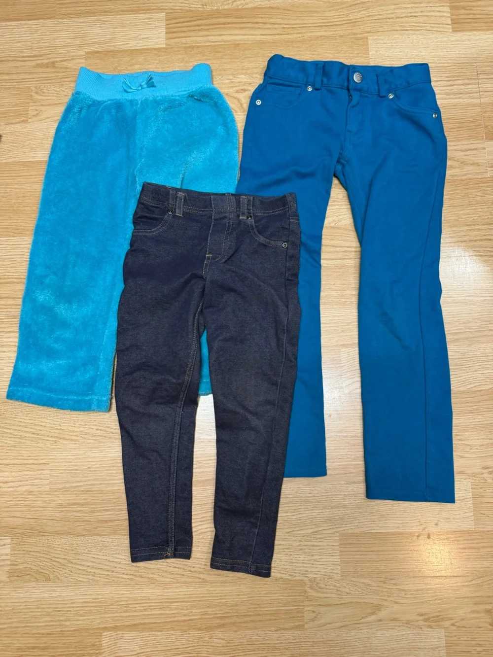 Girls 17 Piece Reseller Clothing Lot Sizes 4–6/7 Jeans Leggings Tops
